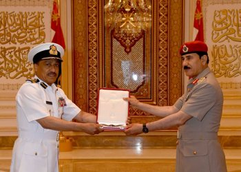 جلالة السلطان يُنعم بوسام عُمان العسكري على عددٍ من كبار الضباط بالأجهزة العسكرية والأمنية