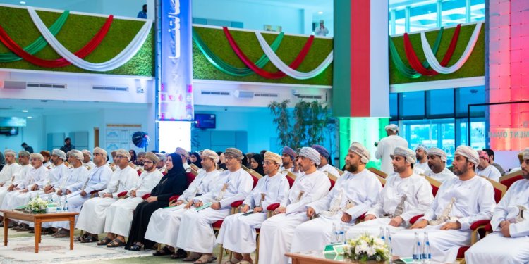 وزارة الثروة الزراعية و “تنمية نفط عمان” توقّعان اتفاقية لتمويل 3 عيادات بيطرية متنقلة