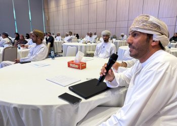 هيئة الخدمات المالية تبحث تطوير نموذج موحّد لممارسات تأمين المركبات ودعم حقوق المتعاملين