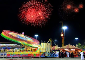 تنظيم 359 مهرجانًا وأكثر من 750 ألف زائر للمتاحف في سلطنة عُمان خلال عام.. أرقام تكشف نمو القطاع الثقافي