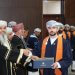 جامعة صحار تحتفل بتخريج 954 خريجًا وخريجة من برنامج التأهيل التربوي