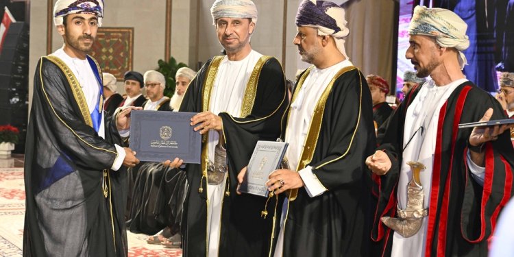 نفخر ونفاخر: الاحتفاء بتخريج الفوج الثاني للدفعة الـ36 من طلبة جامعة السلطان قابوس