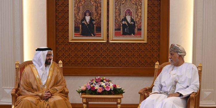 سمو السيد شهاب يستقبل السفير الإماراتي