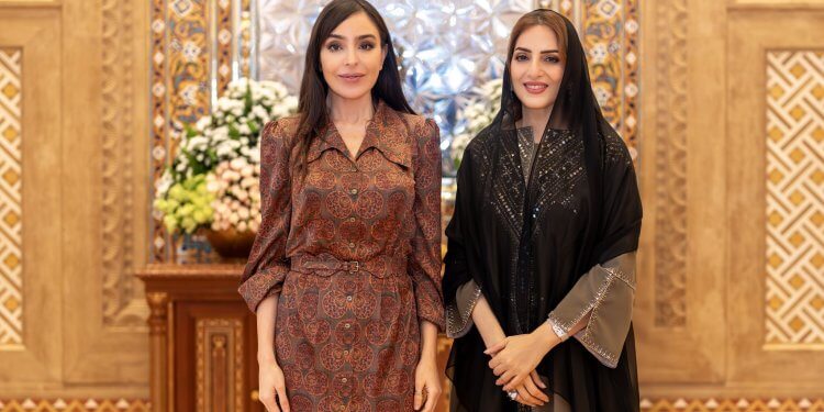 السيدة الجليلة تستقبل كريمة رئيس جمهورية أذربيجان