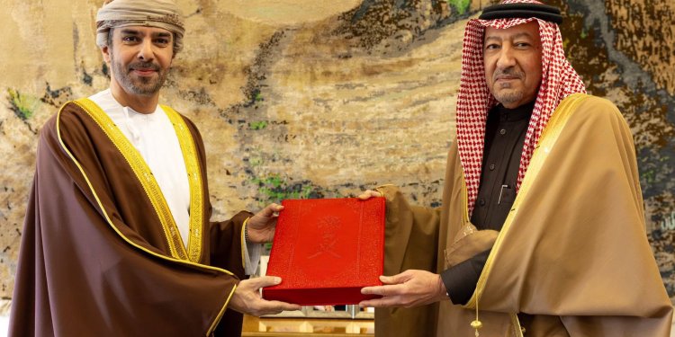 جلالة السُّلطان المعظم يبعث رسالة خطيّة لولي العهد السعودي