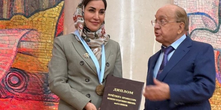 جامعة موسكو الحكومية تكرم سمو السيدة الدكتورة منى بنت فهد بن محمود آل سعيد وتمنحها درجة البروفسور الفخرية