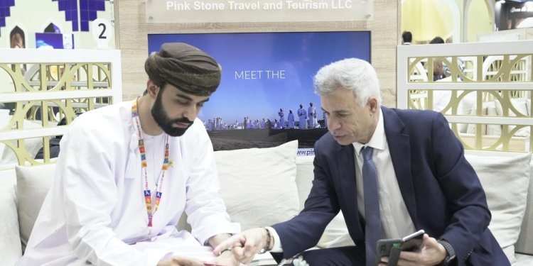 من مدريد إلى العالم: عُمان تبرز كوجهة سياحية مستدامة في فيتور 2026
