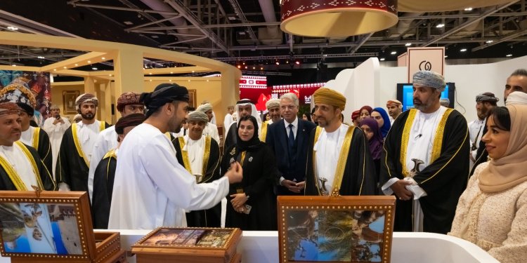 مجموعة عُمران و«ريادة» تدشّنان مبادرة «صوغات» لدعم الحرفيين في الوجهات السياحية