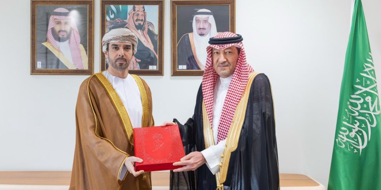رسالة خطيّة من جلالة السُّلطان إلى خادم الحرمين لتعزيز العلاقات الأخوية بين عُمان والسعودية