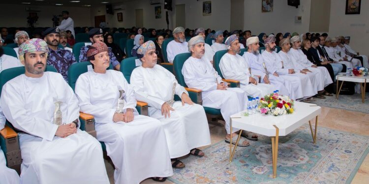 افتتاح مؤتمر الذكاء الاصطناعي وتطبيقاته بجامعة نزوى بمشاركة دولية واسعة