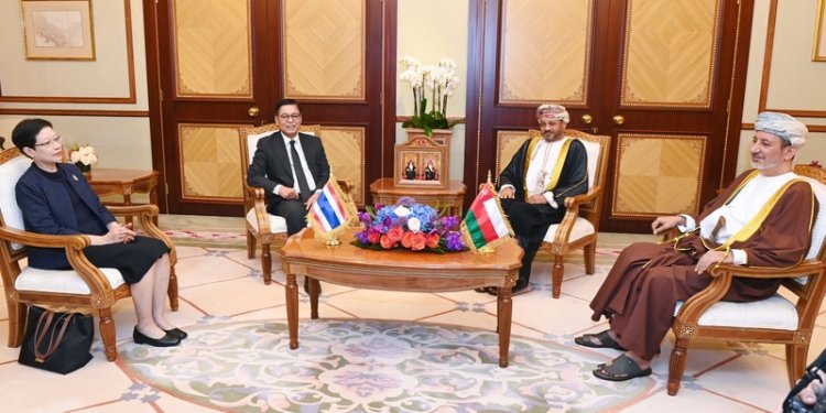 سلطنة عُمان وتايلاند تستعرضان مسارات التعاون التجاري والاستثماري المتنامي