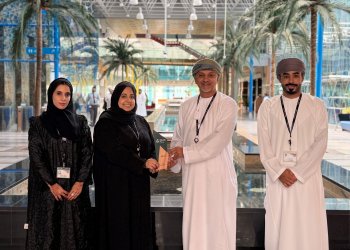 بنك مسقط يحقق إنجازًا جديدًا في مسيرة الاستدامة والحوكمة البيئية والاجتماعية