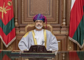 جلالةُ السُّلطان يتلقّى برقيات التهاني من المسؤولين في البلاد