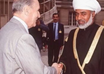 منذ زيارة السلطان قابوس قبل 52 عامًا.. ماذا تخبرنا الزيارات المتبادلة بين مسقط وباريس؟