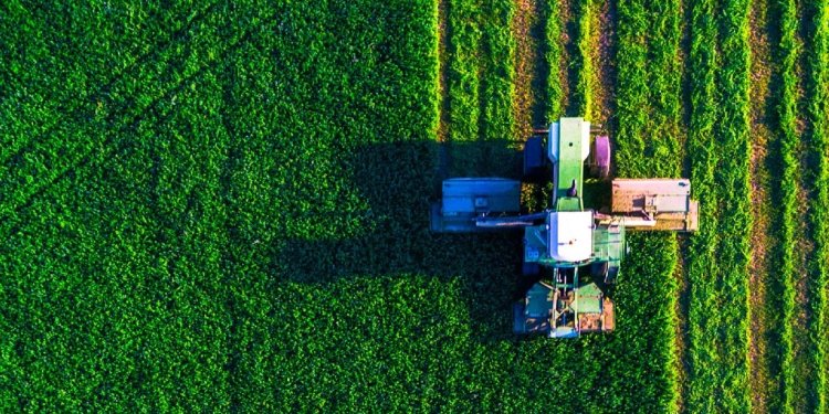 بقيمة إجمالية تتجاوز 570 مليون ريال عُماني.. غدًا التوقيع على حزمة من المشروعات الجديدة
