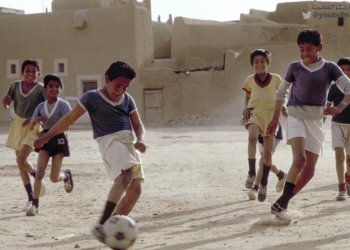 من الحارة إلى النجومية .. الملاعب التي صنعت أساطير كرة القدم