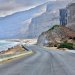من سواحل الشرقية إلى ضباب ظفار.. رحلة على الطريق العابر لبحر العرب