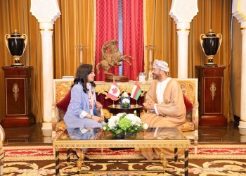 من المنامة .. الدبلوماسية العُمانية من الخليج إلى العالم
