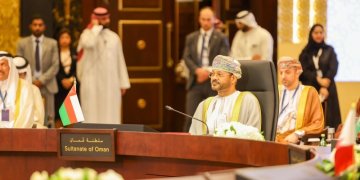 سلطنة عُمان تؤكد على تأييدها لمذكرة التفاهم بين أمريكا وإيران وإنجاح مقاصدها في سبيل تحقيق السلام