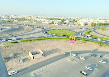 تحويلة مرورية جديدة على شارع الشباب ضمن مشروع تطوير دوار جامع ميزون