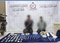 القبض على شخصين من جنسية آسيوية بتهمة نقل وترويج مواد مخدرة