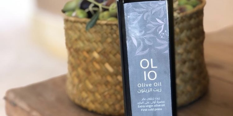 المنتج العُماني يواصل التألق.. 3 ذهبيات عالمية لزيت زيتون الجبل الأخضر