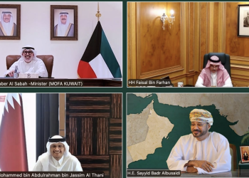 وزير الخارجية يتبادل مع نظرائه بدول مجلس التعاون الرؤى حول تطوّرات المرحلة الراهنة