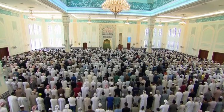 في اليوم العالمي للسكان.. إلى كم تشير الساعة السكانية في سلطنة عُمان؟