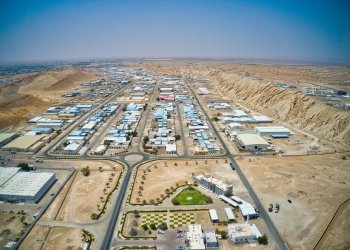 رغم تراجع عددها.. القيمة المضافة للمؤسسات الخاصة النشطة تتجاوز 8 مليارات ريال عُماني
