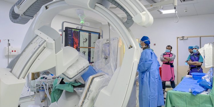 اليوم .. بدء استقبال طلبات العلاج لمستحقي الزكاة