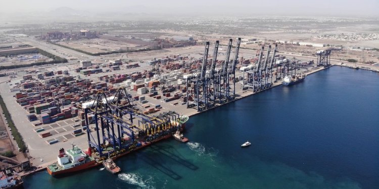 الخدمات تقود نمو الاقتصاد غير النفطي في الربع الأول من 2026
